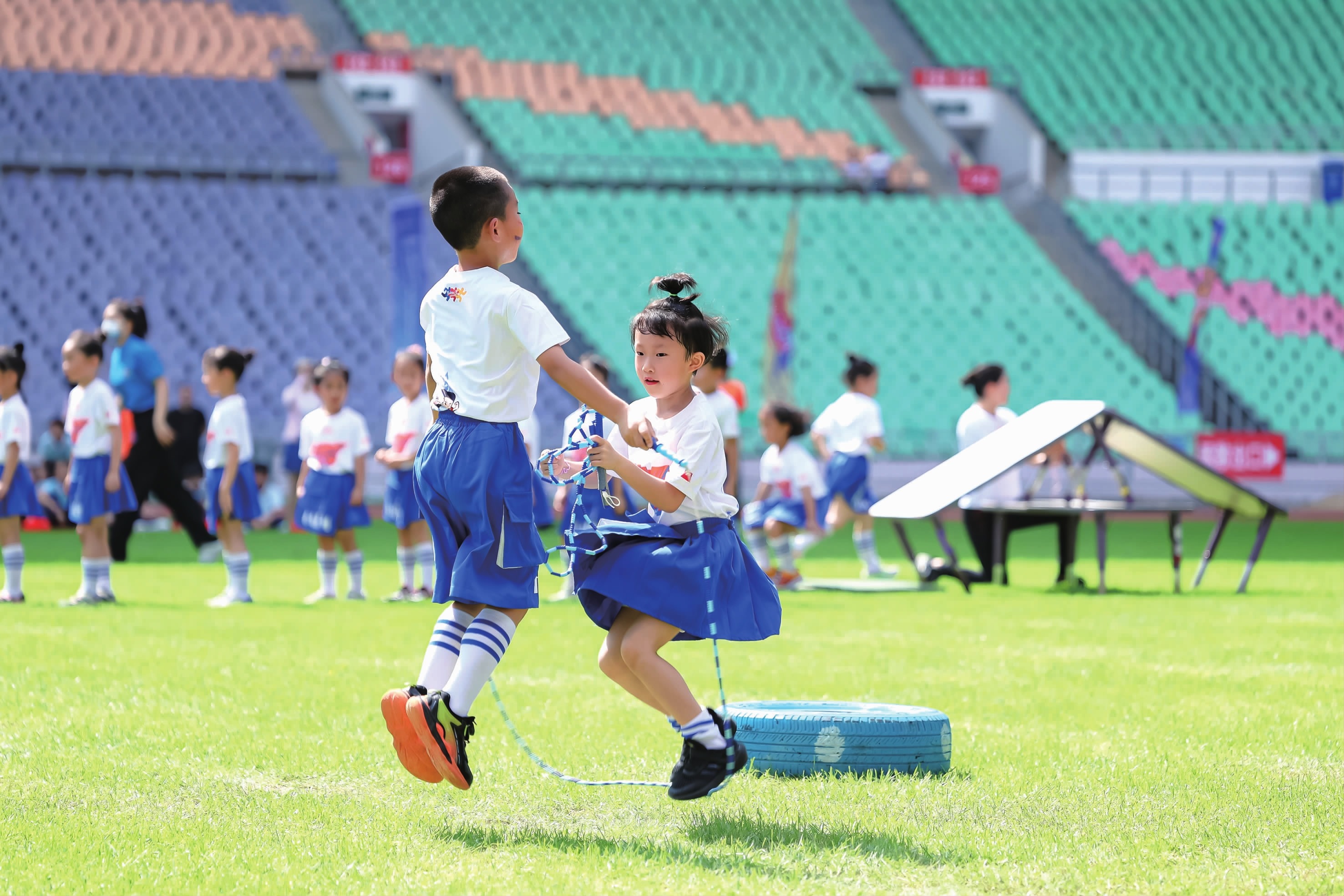 19届首发之争：加兰难敌期待，骑士曾盼“小库里”却成水货