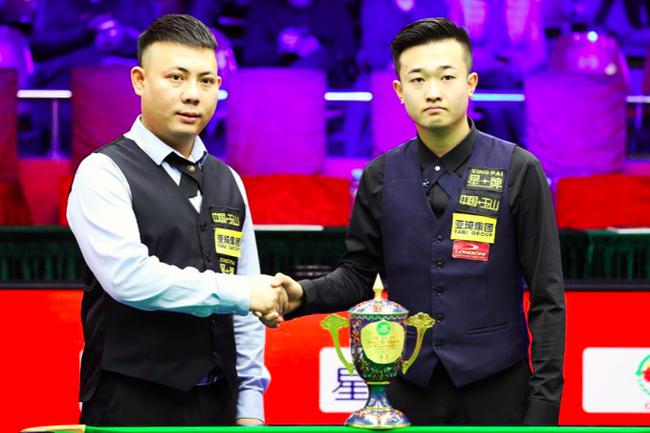 波什对此持 波什对此持